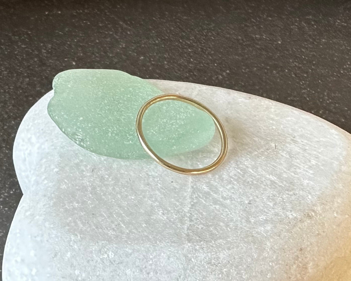 Solid 9ct Gold Ring, 1.2mm, 1.5mm, 1.8mm,Hallmarked plain and Simple Minimalist Ring Band, Handmade Gold Stackable Ring, Custom Wedding Band